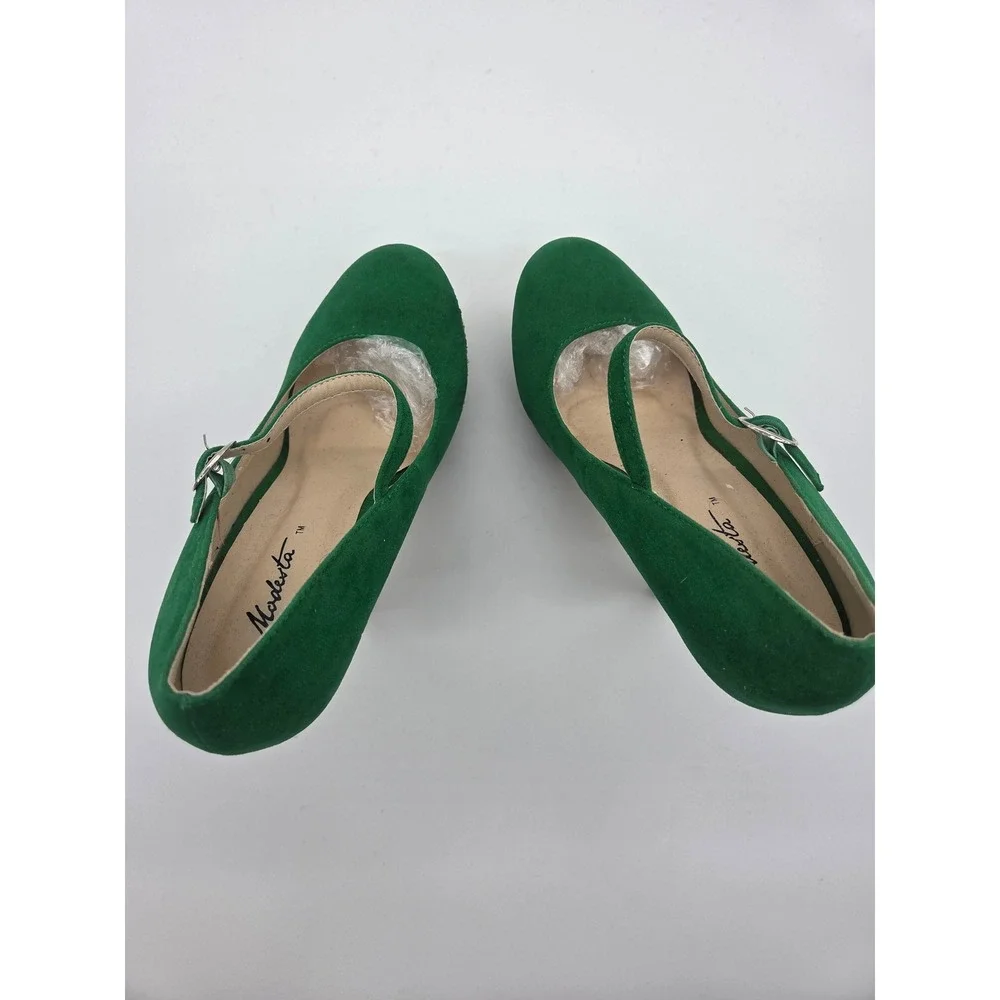 Modesta Mary Jane Platform Heels 6.5 Green Embroidered Zig‎ Zag Womens Pumps